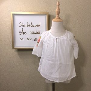 JANIE AND JACK Super cute and lightweight blouse. Size 3.